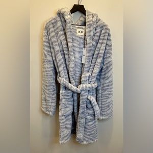 NWT Ugg Aarti Plush Robe